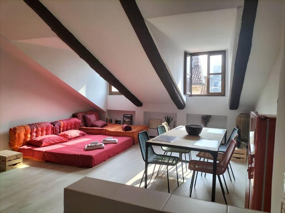 Charming Attic In City Centre Torino Esterno foto